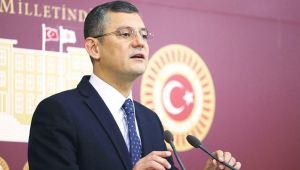 Özgür Özel Pazar'da