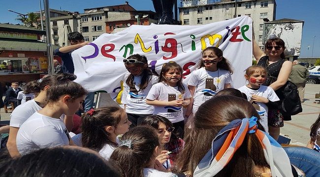 Pazar'da Ulusal Egemenlik ve Çocuk Bayramı Şenliği!