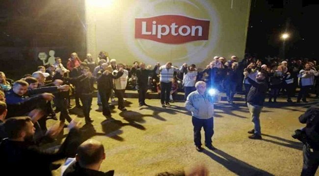 Lipton işçilerinin eylemi sonuç verdi!