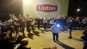 Lipton işçilerinin eylemi sonuç verdi!
