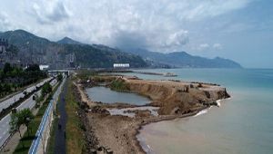 Karadeniz'de 'kıyı erozyonu' tehdidi