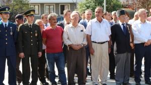 Gaziler Gününde Tören