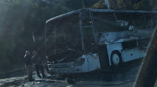 Pazar'da Otobüs Yandı