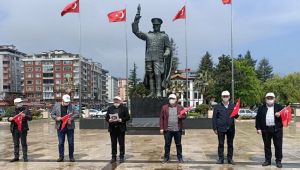 DİSK, CHP, KESK, EMEP ve Sol Parti 1 Mayısı Kutladı