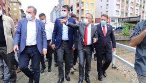 Bakan Kurum, Çayeli'inde İncelemelerde Bulundu