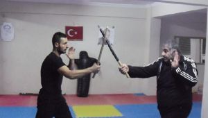 Filippinlerden Gelen Savunma Sanatı Rüzgarı: Kali Escrima