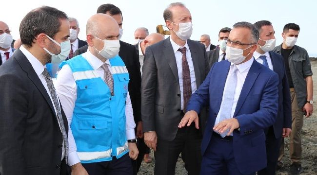Ulaştırma ve Alt Yapı Bakanı Adil Karaismailoğlu, Rize-Artvin Havalimanı İnşaatında İncelemelerde Bulundu.