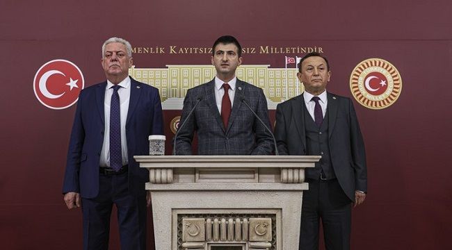 3 Milletvekili CHP'den istifa Etti