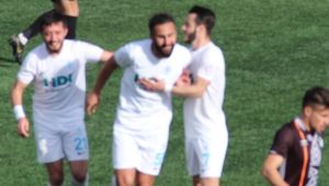 Pazarspor'dan Taraftarlarına Yeni Yıl Armağanı