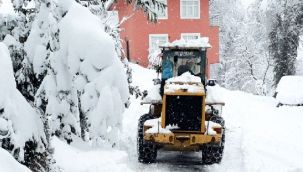 Rize'de Ulaşıma Kapanan Köy Yolu 220'ye Ulaştı