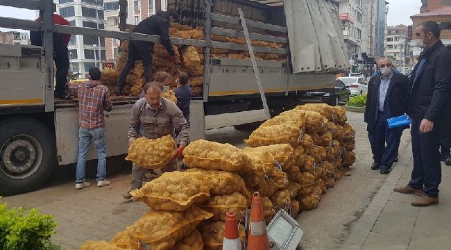 Cumhurbaşkanı Erdoğan’ın Talimatıyla Alınan Patatesler Rize ve İlçelerine Ulaştı