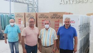 Kuşadası'ndan Çıkan Yardım Kamyonu Arhavi'ye Ulaştı