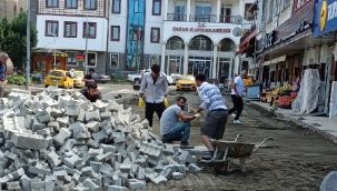 Pazar'da Doğalgaz Sonrası Caddeler Yenileniyor