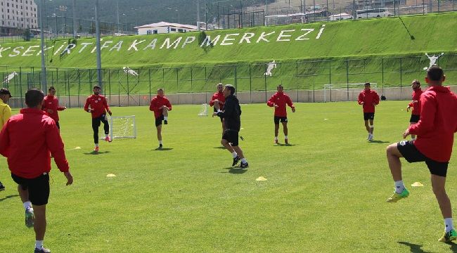 Pazarspor Sezona Erzurum'da Hazırlanıyor