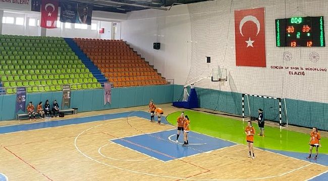 Olimpik Pazar Spor Kulübü Hentbol Takımı Elazığ'dan Puansız Dönüyor