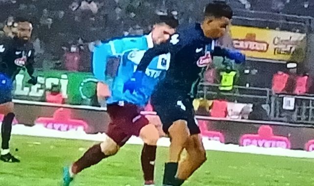 Rize'de, Lidere Soğuk Duş!