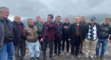 CHP’Lİ KAYA Heyelan Riski Altında Bulunan Mahalleyi Ziyaret Etti