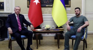 Zelenskiy'le Görüşme 40 Dakika Sürdü