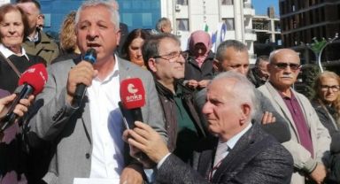 Rize’de Çaykur İşçileri Kadro İçin Miting Düzenledi