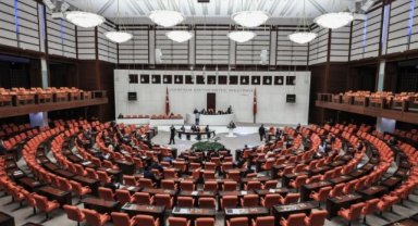 TBMM Bugün Açılıyor! 'İnternet Gazeteciliği Yasası' Salı Günü Oylanacak