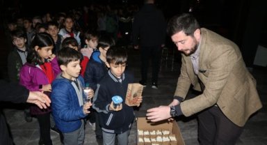 Rize Belediyesi'nden Çocuklara Sinema Keyfi