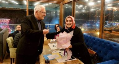 İYİ Parti Rize İl Başkanı Özyanık, Teşkilat Mensupları İle Veda Yemeğinde Bir Araya Geldi 