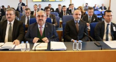 Sözleşmeli Personele 'Kadro' Komisyonda Görüşülüyor