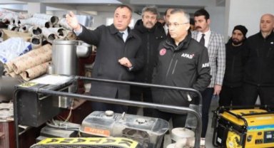Rize Deprem Bölgesine Çadır Üretimini Sürdürüyor