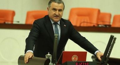 Bakan Bak Memleketi Rize'ye Geliyor...