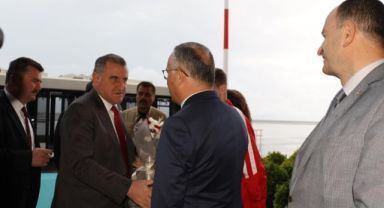 Bakan Osman Aşkın Bak, Memleketi Rize'de