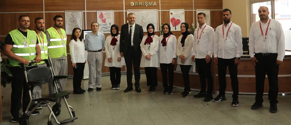 Rize Devlet Hastanesinde Hasta Karşılama ve Yönlendirme Ekipleri Kuruldu
