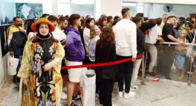 Sarp Sınır Kapısında Türk Gümrüğü Sınıfta Kaldı