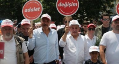 Tanju Özcan Bakın, Ne İçin Yürüyor?