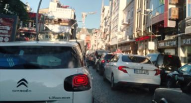 Tatilciler Rize Trafiğini Felce Uğrattı