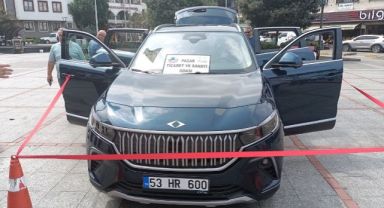 Türkiye'nin Yerli Otomobili Togg, Rize Pazar'da!