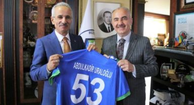 Ulaştırma ve Altyapı BakanI Abdulkadir Uraloğlu'ndan, Başkan Metin'e Ziyaret