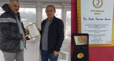 41'inci Kez Kan Bağışında Bulunan Pazarlı Din Görevlisine Altın Madalya