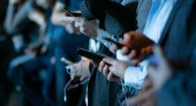 Telefonu Neden Elden Bırakamıyoruz?