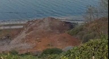 Büyük Heyelan Yolu Çift Yönlü Ulaşıma Kapattı