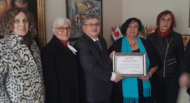 Femin Art Uluslararası Kadın Sanatçılar Derneği’ne Takdir Belgesi Verildi