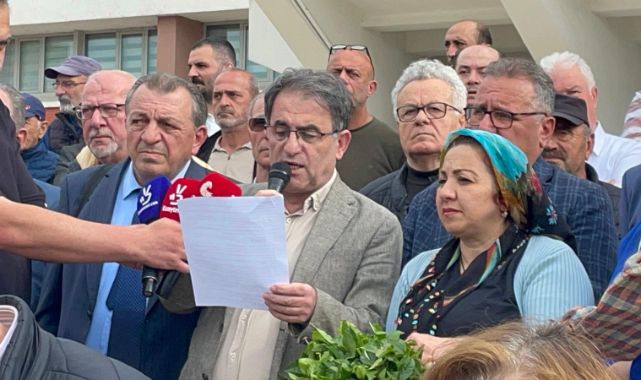 CHP Rize İl Başkanı Saltuk Deniz'den ÇAYKUR Önünde Sert Açıklama: