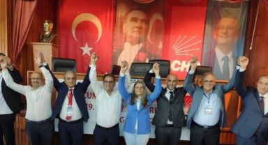 Başkan Topaloğlu Yeniden CHP Rize Merkez İlçe Başkanlığına Seçildi