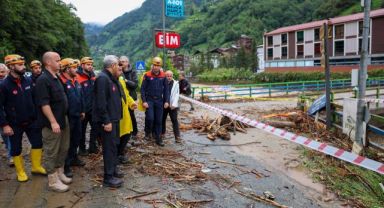 Rize'de Sağanak Yağışın Etkileri Yerinde İncelendi