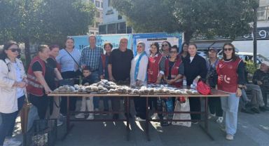 4 Ekim Dünya Hayvanlar Günü'nde Pazar'da Anlamlı Farkındalık Etkinliği