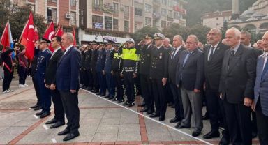 Pazar’da Atatürk Saygı ve Özlemle Anıldı