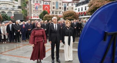 Pazar’da 23 Nisan Ulusal Egemenlik ve Çocuk Bayramı kutlandı 